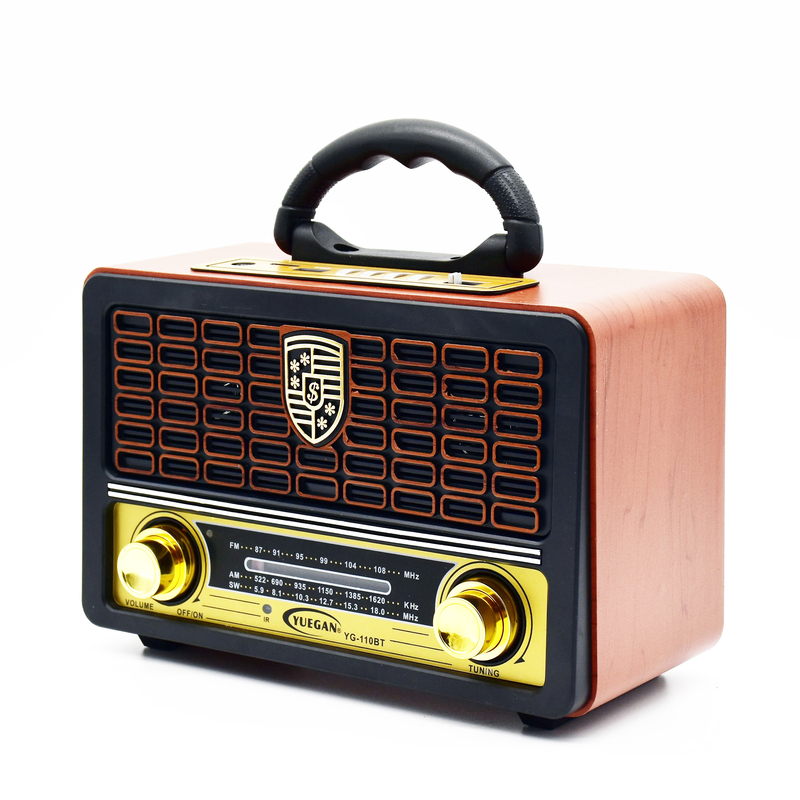 Akkumulátoros USB és AUX csatlakozós FM/AM/SW rádió, MP3 lejátszó távirányítóval, sötétbarna